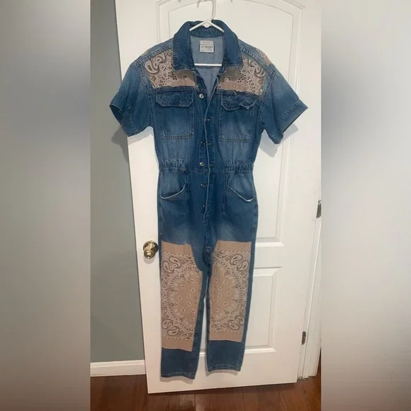 New! Free People x Tricia Fix Tan Bandana Patchwork Blue Denim Jumpsuit💙 Medium - Picture 8 of 13